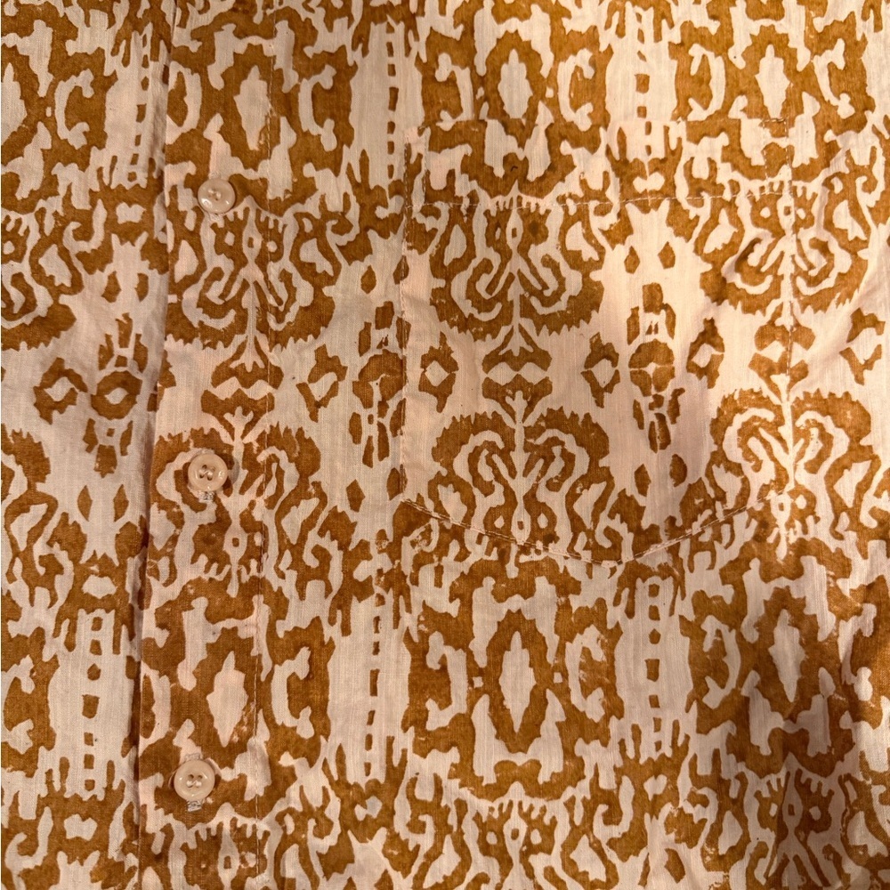 Island Aloha Patterned Button up Size XL - Picture 2 of 4